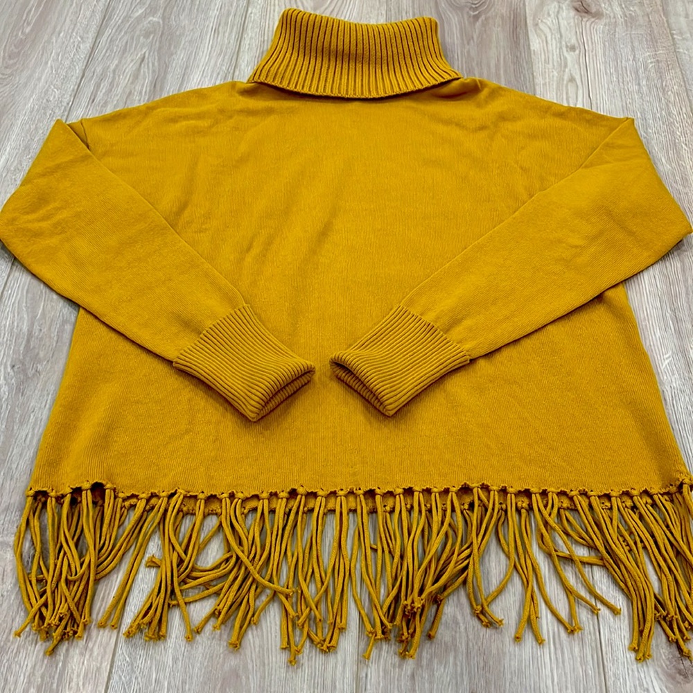 COZY RIBBED TURTLENECK PULLOVER MUSTARD YELLOW